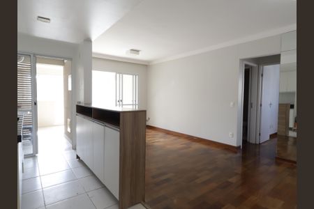 Apartamento à venda com 75m², 2 quartos e 1 vagaSala
