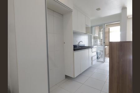 Apartamento à venda com 75m², 2 quartos e 1 vagaCozinha