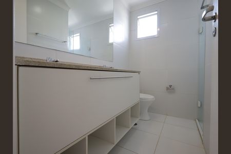 Apartamento à venda com 75m², 2 quartos e 1 vagaBanheiro da Suíte