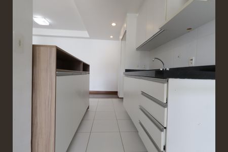 Apartamento à venda com 75m², 2 quartos e 1 vagaCozinha