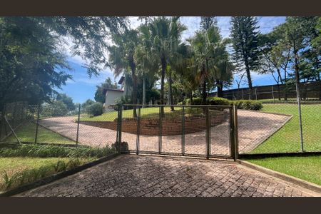 Casa de condomínio para alugar com 600m², 4 quartos e 8 vagasQuintal