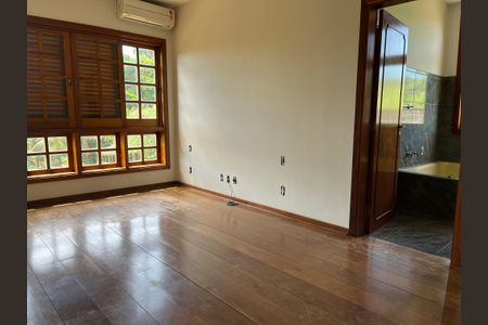 Casa de condomínio para alugar com 600m², 4 quartos e 8 vagasQuarto 4