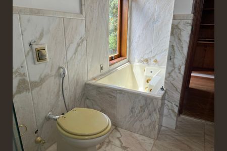 Casa de condomínio para alugar com 600m², 4 quartos e 8 vagasQuarto 3 Banheiro