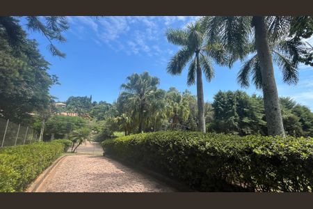 Casa de condomínio para alugar com 600m², 4 quartos e 8 vagasQuintal