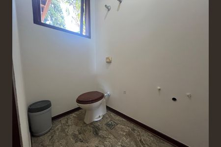 Casa de condomínio para alugar com 600m², 4 quartos e 8 vagasLavabo