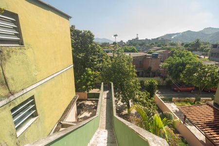 Apartamento para alugar com 92m², 2 quartos e 1 vagaEscada