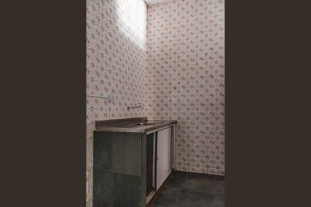 Casa à venda com 240m², 4 quartos e 1 vagaCasa 1 - Cozinha