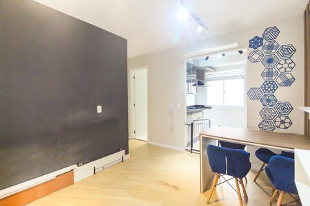 Apartamento para alugar com 38m², 2 quartos e 1 vaga Apartamento para alugar com 38m², 2 quartos e 1 vagaSala