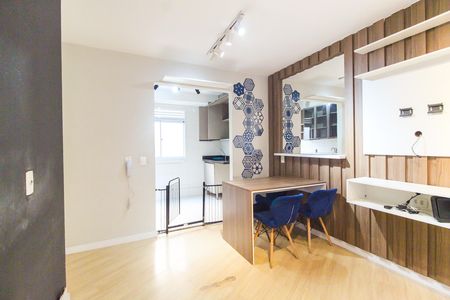 Apartamento para alugar com 38m², 2 quartos e 1 vaga Apartamento para alugar com 38m², 2 quartos e 1 vagaSala