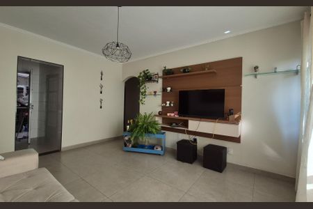 Apartamento à venda com 84m², 3 quartos e sem vagaSala