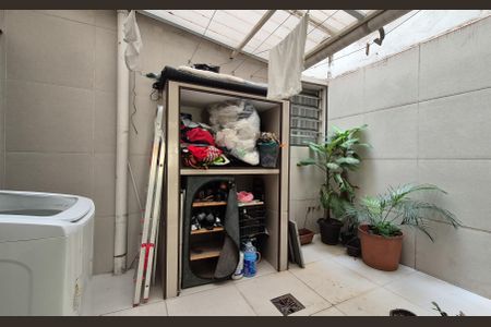 Apartamento à venda com 84m², 3 quartos e sem vagaÁrea de Serviço