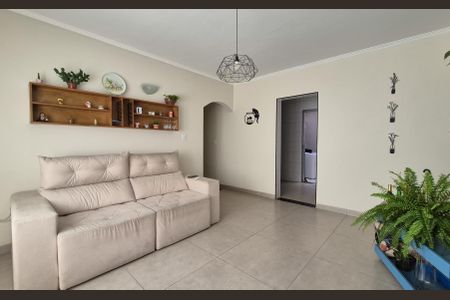 Apartamento à venda com 84m², 3 quartos e sem vagaSala