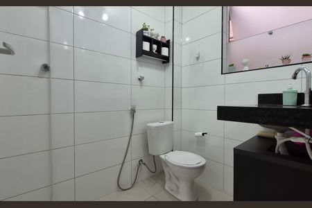 Apartamento à venda com 84m², 3 quartos e sem vagaBanheiro