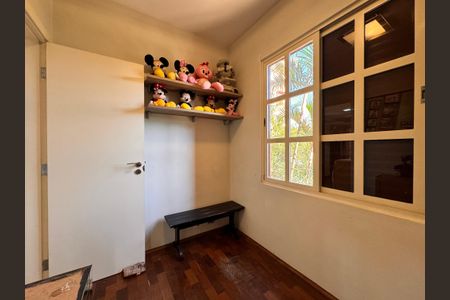 Apartamento para alugar com 492m², 6 quartos e 4 vagasQuarto de serviço 