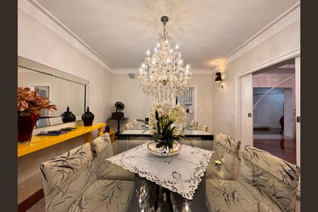 Apartamento para alugar com 492m², 6 quartos e 4 vagasSala de jantar 