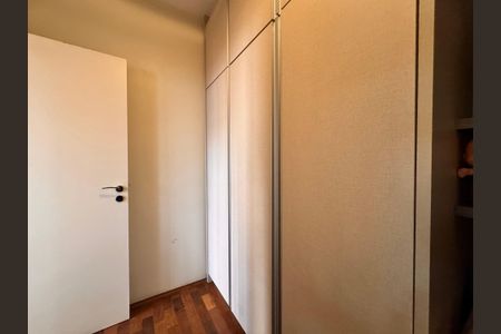 Apartamento para alugar com 492m², 6 quartos e 4 vagasQuarto de serviço 