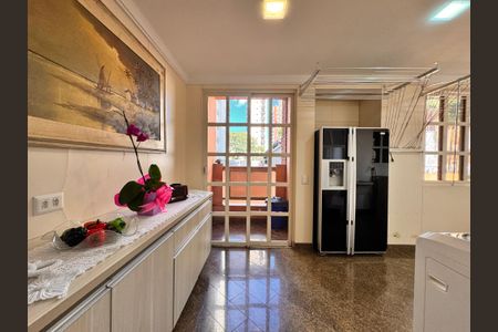 Apartamento para alugar com 492m², 6 quartos e 4 vagasLavanderia