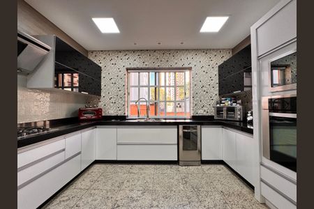 Apartamento para alugar com 492m², 6 quartos e 4 vagasCozinha