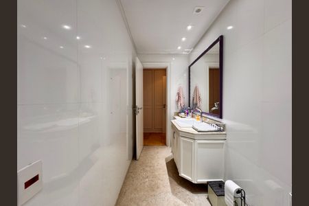 Apartamento para alugar com 492m², 6 quartos e 4 vagasBanheiro suíte 1