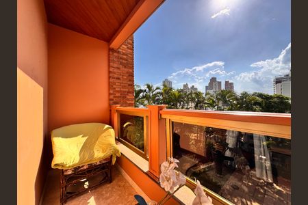 Apartamento para alugar com 492m², 6 quartos e 4 vagasSacada suíte master 