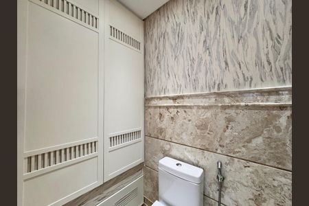 Apartamento para alugar com 492m², 6 quartos e 4 vagasBanheiro suíte master 