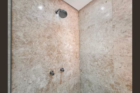 Apartamento para alugar com 492m², 6 quartos e 4 vagasBanheiro suíte 4