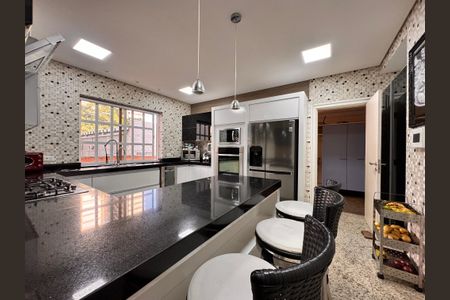 Apartamento para alugar com 492m², 6 quartos e 4 vagasCozinha