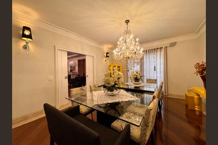 Apartamento para alugar com 492m², 6 quartos e 4 vagasSala de jantar 