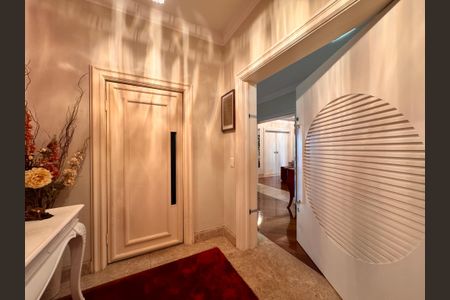 Apartamento para alugar com 492m², 6 quartos e 4 vagasHall de entrada privativa 