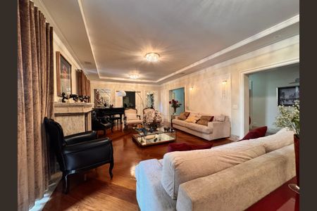 Apartamento para alugar com 492m², 6 quartos e 4 vagasSala