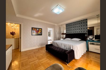 Apartamento para alugar com 492m², 6 quartos e 4 vagasSuíte master 