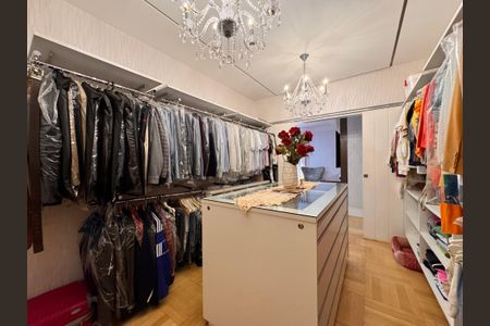 Apartamento para alugar com 492m², 6 quartos e 4 vagasCloset suíte master 