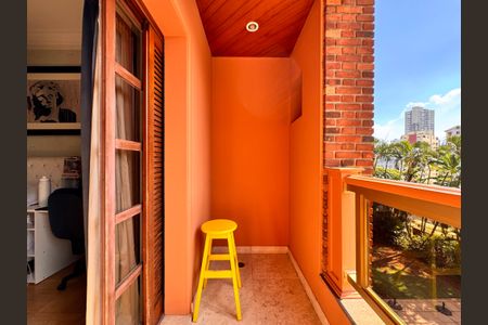 Apartamento para alugar com 492m², 6 quartos e 4 vagasSacada da suíte 3