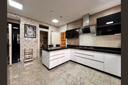 Apartamento para alugar com 492m², 6 quartos e 4 vagasCozinha