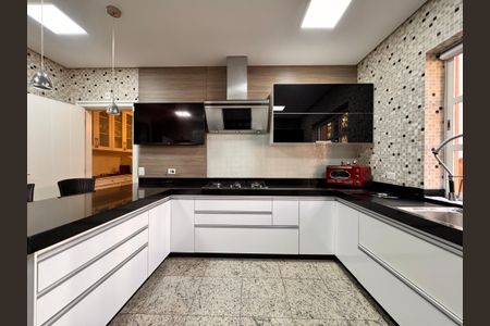 Apartamento para alugar com 492m², 6 quartos e 4 vagasCozinha