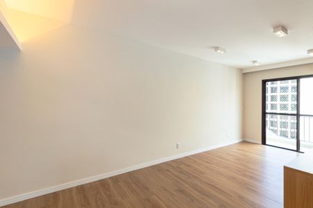 Apartamento à venda com 75m², 2 quartos e 1 vagaSala