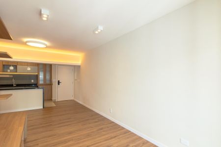 Apartamento à venda com 75m², 2 quartos e 1 vagaSala