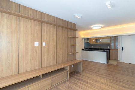 Apartamento à venda com 75m², 2 quartos e 1 vagaSala