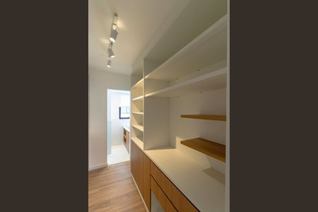 Apartamento à venda com 75m², 2 quartos e 1 vagaSuíte (closet)