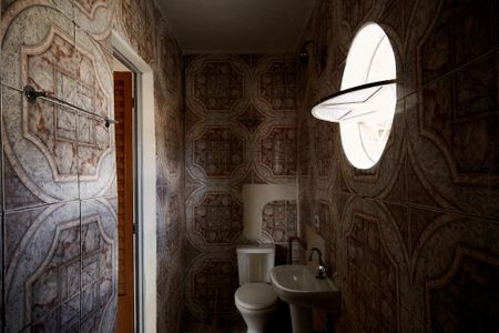 Studio para alugar com 55m², 1 quarto e sem vaga Studio para alugar com 55m², 1 quarto e sem vagaBanheiro