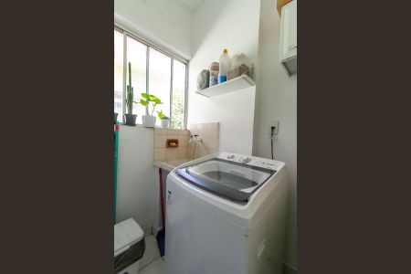 Apartamento à venda com 60m², 2 quartos e 1 vagaÁrea de Serviço