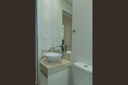 Apartamento à venda com 146m², 3 quartos e 2 vagas Apartamento à venda com 146m², 3 quartos e 2 vagasBanheiro Social