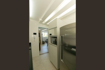 Apartamento à venda com 146m², 3 quartos e 2 vagas Apartamento à venda com 146m², 3 quartos e 2 vagasCozinha