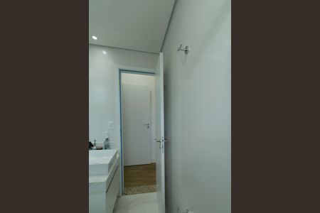 Apartamento à venda com 146m², 3 quartos e 2 vagas Apartamento à venda com 146m², 3 quartos e 2 vagasBanheiro da Suíte