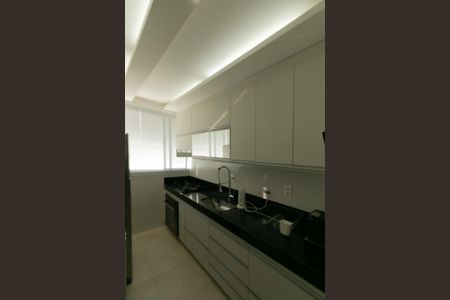 Apartamento à venda com 146m², 3 quartos e 2 vagas Apartamento à venda com 146m², 3 quartos e 2 vagasCozinha