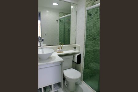 Apartamento à venda com 64m², 3 quartos e 1 vagaBanheiro da suíte