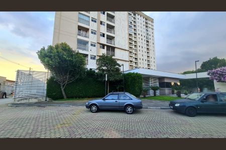 Apartamento à venda com 64m², 3 quartos e 1 vaga Apartamento à venda com 64m², 3 quartos e 1 vagaFachada do Prédio