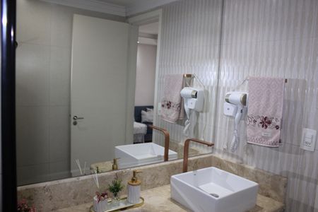 Apartamento à venda com 64m², 3 quartos e 1 vagaBanheiro 1