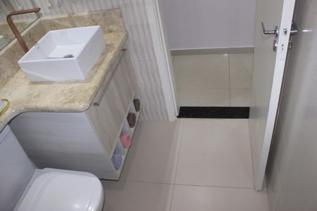 Apartamento à venda com 64m², 3 quartos e 1 vagaBanheiro 1