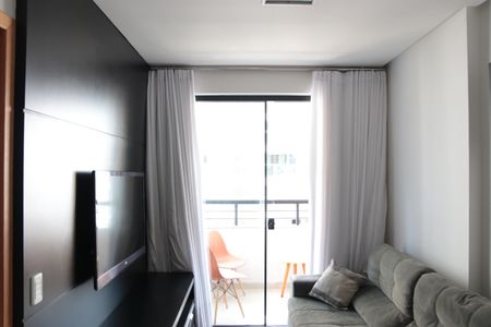 Apartamento para alugar com 37m², 1 quarto e 1 vagaSala